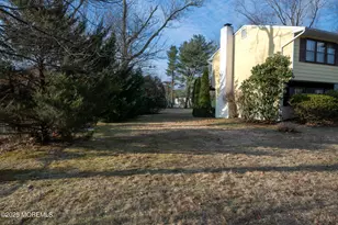1226 E County Line Road E, Lakewood, NJ 08701 - Photo 10