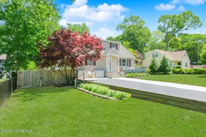209 Woodcrest Road, Oakhurst, NJ 07755 - Photo 4