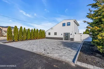 320 Silver Lagoon Drive, Toms River Township, NJ 08753 - Photo 4