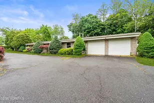 606 Deal Rd, Oakhurst, NJ 07755 - Photo 6