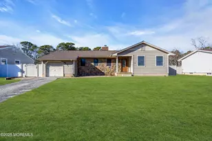 127 Mello Ln, Toms River Township, NJ 08753 - Photo 2