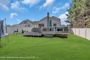 373 W Park Ave, Oakhurst, NJ 07755 - Photo 20