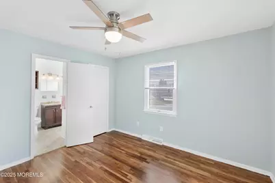 85 Helen Avenue, Freehold, NJ 07728 - Photo 12