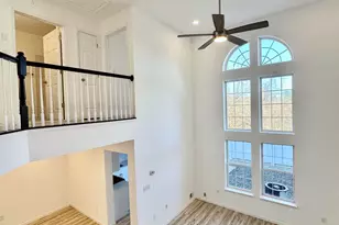 51 Picket Pl, Freehold, NJ 07728 - Photo 16