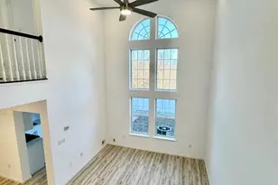 51 Picket Pl, Freehold, NJ 07728 - Photo 18