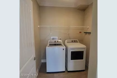 35 Abbey Road, Tinton Falls, NJ 07753 - Photo 22