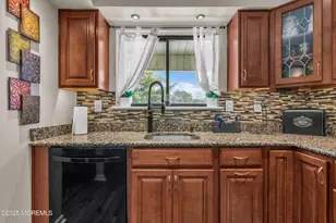 50 Victory Ct, Old Bridge Township, NJ 08857 - Photo 8