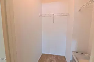 13 Madison Ct, Tinton Falls, NJ 07712 - Photo 6