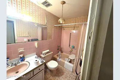 243 Columbine Avenue #C, Whiting, NJ 08759 - Photo 10