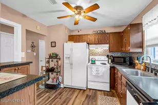 27-2 Florence Tollgate Apts Pl, Florence, NJ 08518 - Photo 8