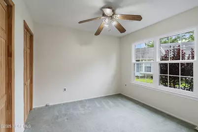 23 Datchet Close #1000, Freehold, NJ 07728 - Photo 10