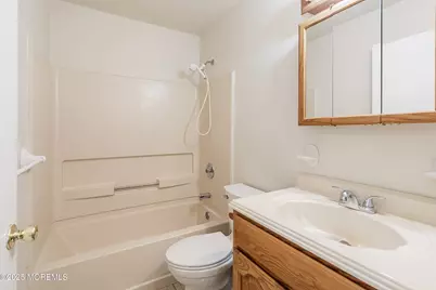 23 Datchet Close #1000, Freehold, NJ 07728 - Photo 14