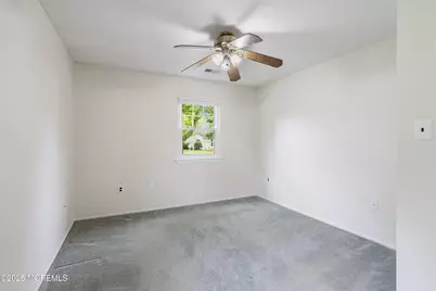 23 Datchet Close #1000, Freehold, NJ 07728 - Photo 12