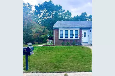 6A Winthrop Place, Whiting, NJ 08759 - Photo 1