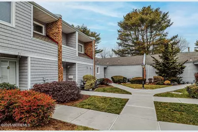 23 Locust Way, Spring Lake, NJ 07762 - Photo 2