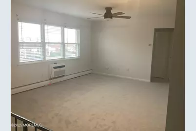 25 King James Lane, Atlantic Highlands, NJ 07716 - Photo 2