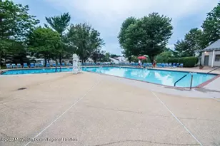 174 Tulip Ln, Freehold, NJ 07728 - Photo 26