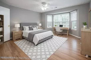 174 Tulip Ln, Freehold, NJ 07728 - Photo 14