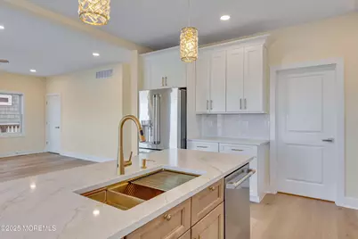 370 Kingfisher Road, Tuckerton, NJ 08087 - Photo 12