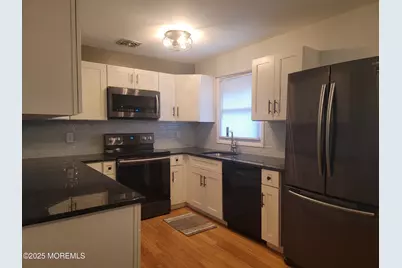 28 A Yorktowne Parkway, Whiting, NJ 08759 - Photo 12