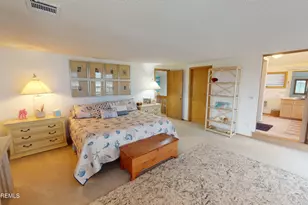 304 Ocean Ave, Lavallette, NJ 08735 - Photo 12