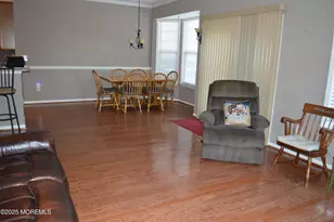 10 Fenwick Ln, Barnegat, NJ 08005 - Photo 4