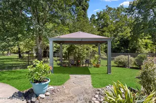 1042 Maxim Southard Rd, Howell Township, NJ 07731 - Photo 44