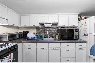 140 Ocean Avenue, Point Pleasant Beach, NJ 08742 - Photo 30
