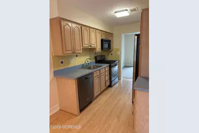 37 Atlantis Terrace, Freehold, NJ 07728 - Photo 2