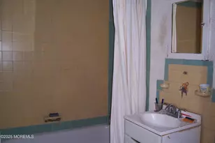 400 Deal Lake Dr, Asbury Park, NJ 07712 - Photo 6