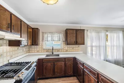 205 Bonaire Drive, Toms River Township, NJ 08757 - Photo 10