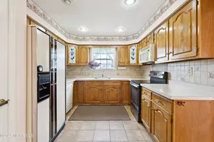 1 Suffolk Way, Marlboro Township, NJ 07746 - Photo 12