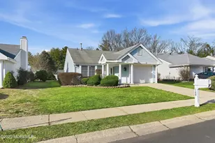 126 Cardigan Ct, Manchester Township, NJ 08759 - Photo 2