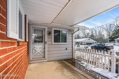 27 Cardinal Street #B, Manchester Township, NJ 08759 - Photo 4