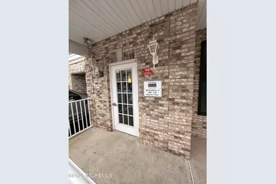 112 Regency Court, Morganville, NJ 07751 - Photo 36