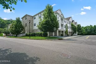 112 Regency Ct, Morganville, NJ 07751 - Photo 46