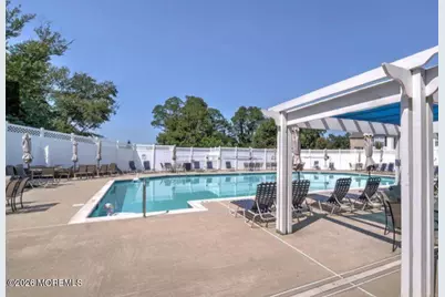 112 Regency Court, Morganville, NJ 07751 - Photo 30