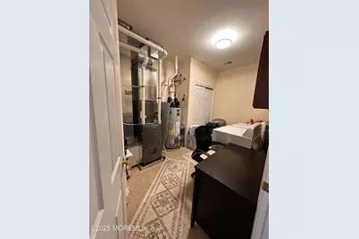 112 Regency Court, Morganville, NJ 07751 - Photo 68