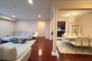 112 Regency Ct, Morganville, NJ 07751 - Photo 20