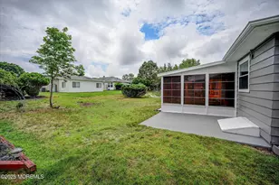 426 Saint Thomas Dr N, Toms River Township, NJ 08757 - Photo 10