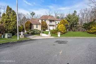 9 Dominion Dr, Jackson, NJ 08527 - Photo 2