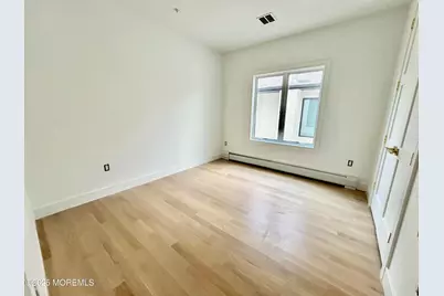 65 Knox Avenue, Cliffside Park, NJ 07010 - Photo 34