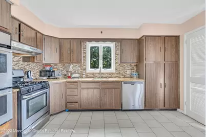 872 Red Oaks Drive, Long Branch, NJ 07740 - Photo 6