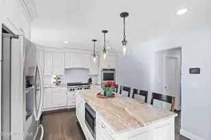 2705 Grant St, Wall Township, NJ 07719 - Photo 12