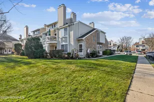 36 Farnham Square, Sayreville, NJ 08859 - Photo 32