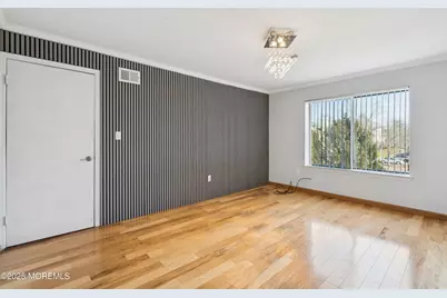 36 Farnham Square, Sayreville, NJ 08859 - Photo 20