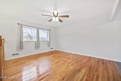 134 Darien Road, Howell Township, NJ 07731 - Photo 10