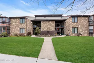 145 Cross Slope Ct, Manalapan Township, NJ 07726 - Photo 1