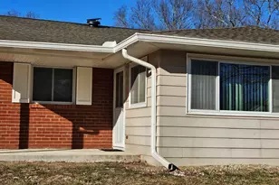 5 B Swallow St, Manchester Township, NJ 08759 - Photo 2