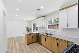 5 Friar Ct, Jackson, NJ 08527 - Photo 8